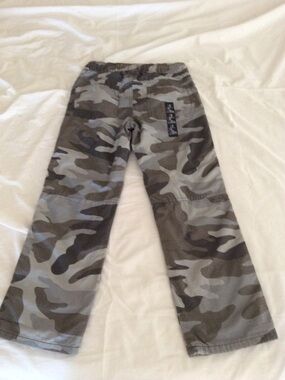GAP Boys Camo Pull-On Joggers - Gray Straight Leg - Size 8 - NWT